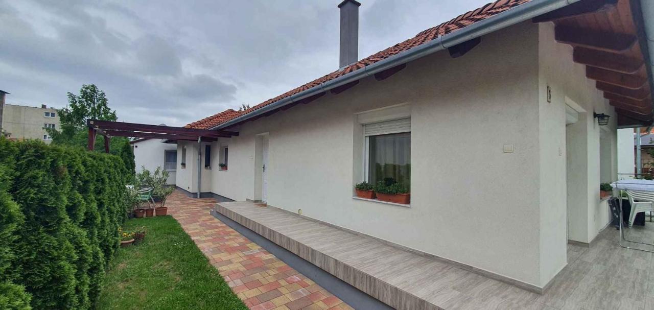 Holiday Home In Keszthely/Balaton 39648 Exteriér fotografie